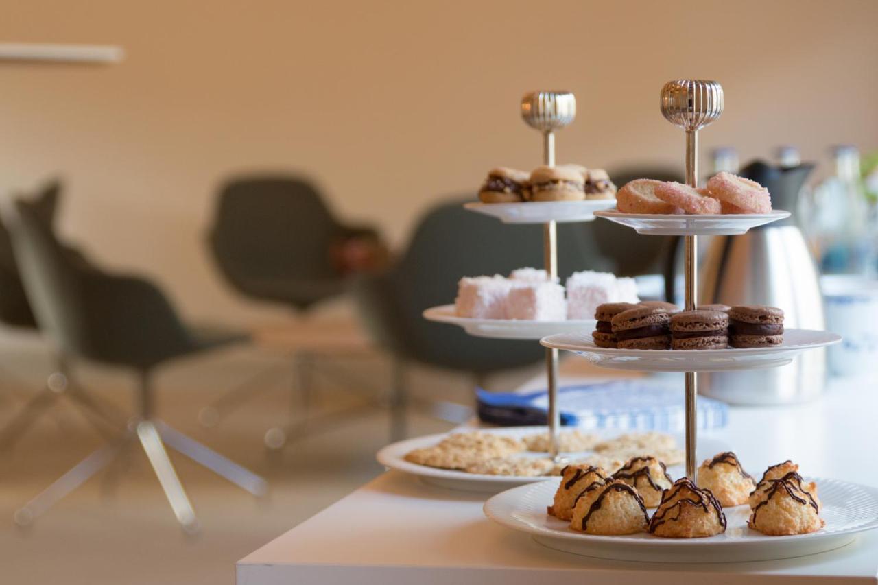 Conrad Hotel 4*